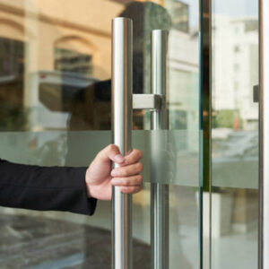 Control accesos y conserjería ACTÚA CEE